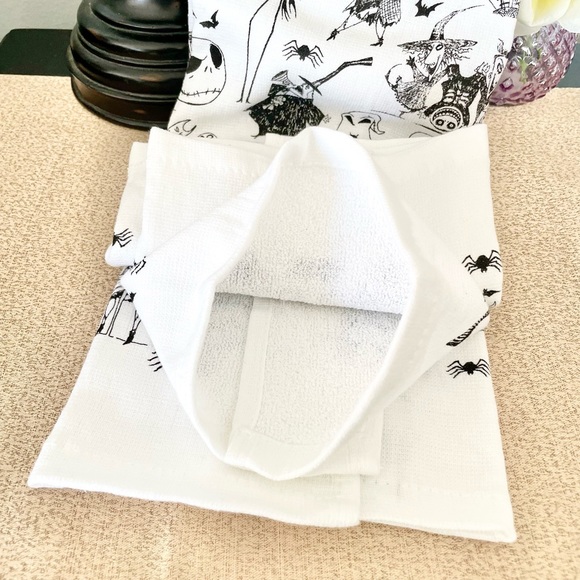 NWT Set of 2 JACK SKELLINGTON The Nightmare Before Christmas Kitchen Towels - Picture 5 of 6